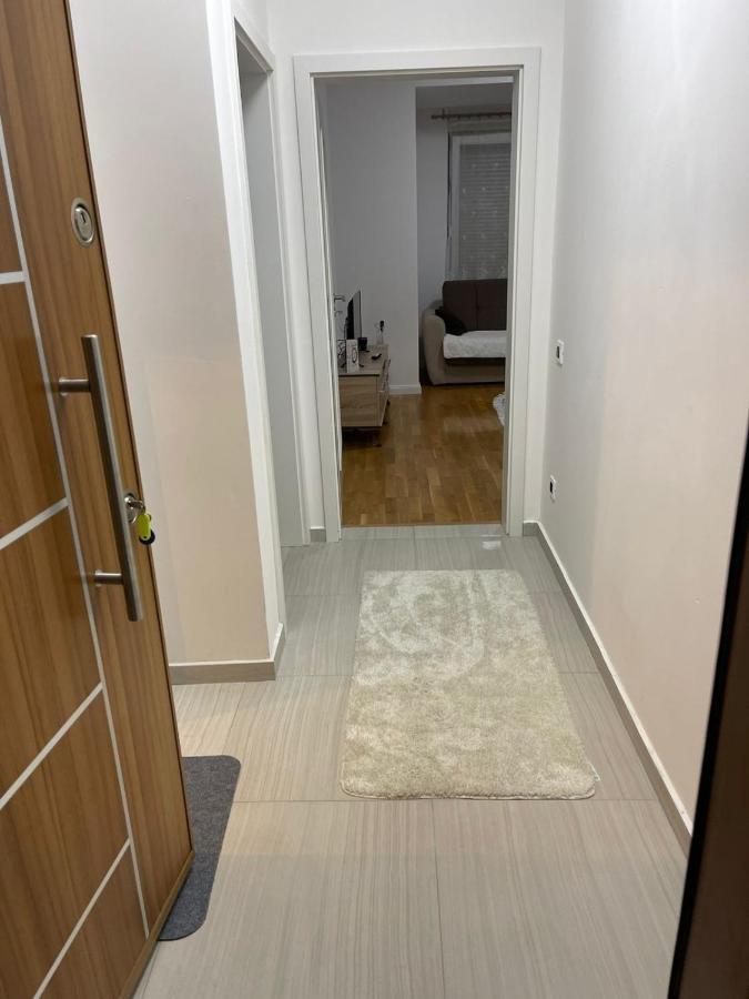 Pristina Appartement Buitenkant foto